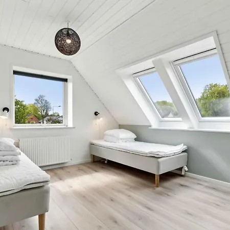 Villa Near And Golf With Multi-purpose *