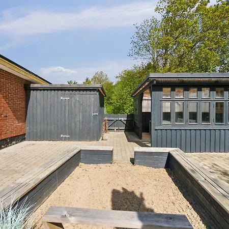 Villa Near And Golf With Multi-purpose Farsø