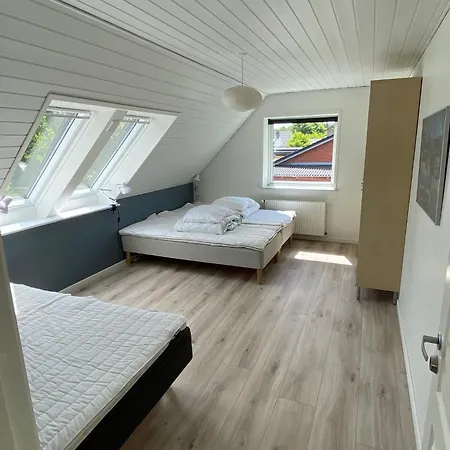 Dicht Bij En Golf * Farsø