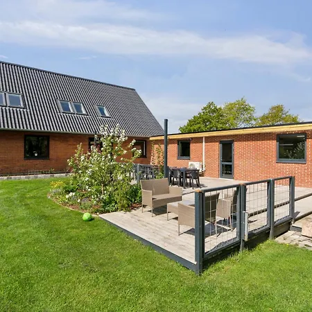 Near And Golf With Multi-purpose Villa *